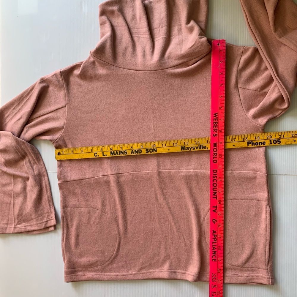 NWT BB Dakota Funnel of Love Cowl Neck Sweatshirt - Picture 6 of 10